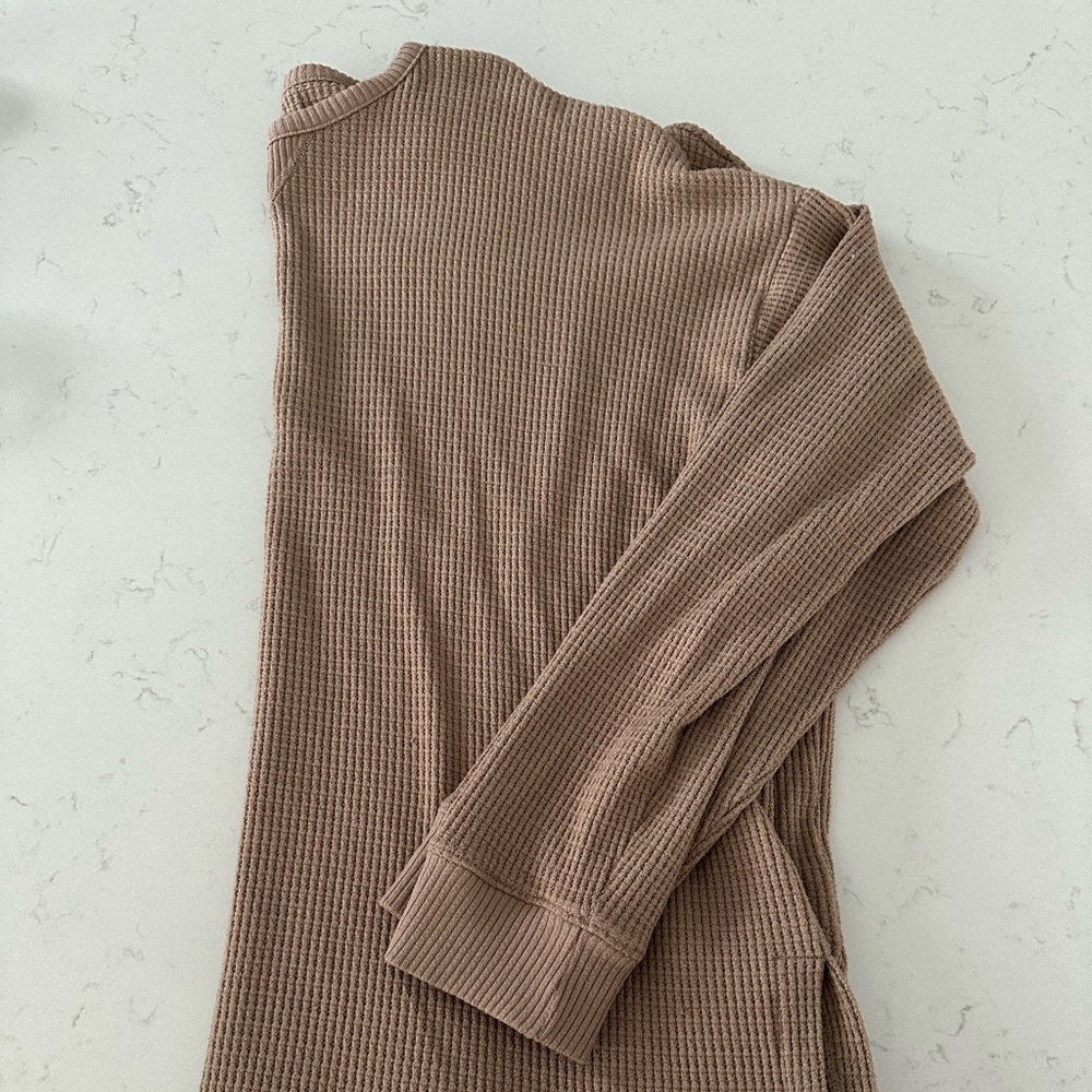 American Eagle Outfitters Taupe Waffle Knit Top